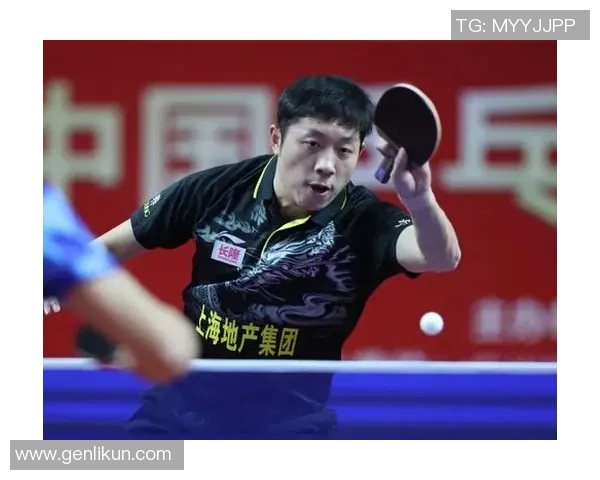 深圳足球队在邀请赛中以100分领跑积分榜展现强劲实力